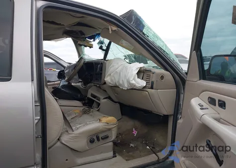 2002 Chevrolet Tahoe Lt z USA, uszkodzony, nr VIN 1GNEC13Z72J343096